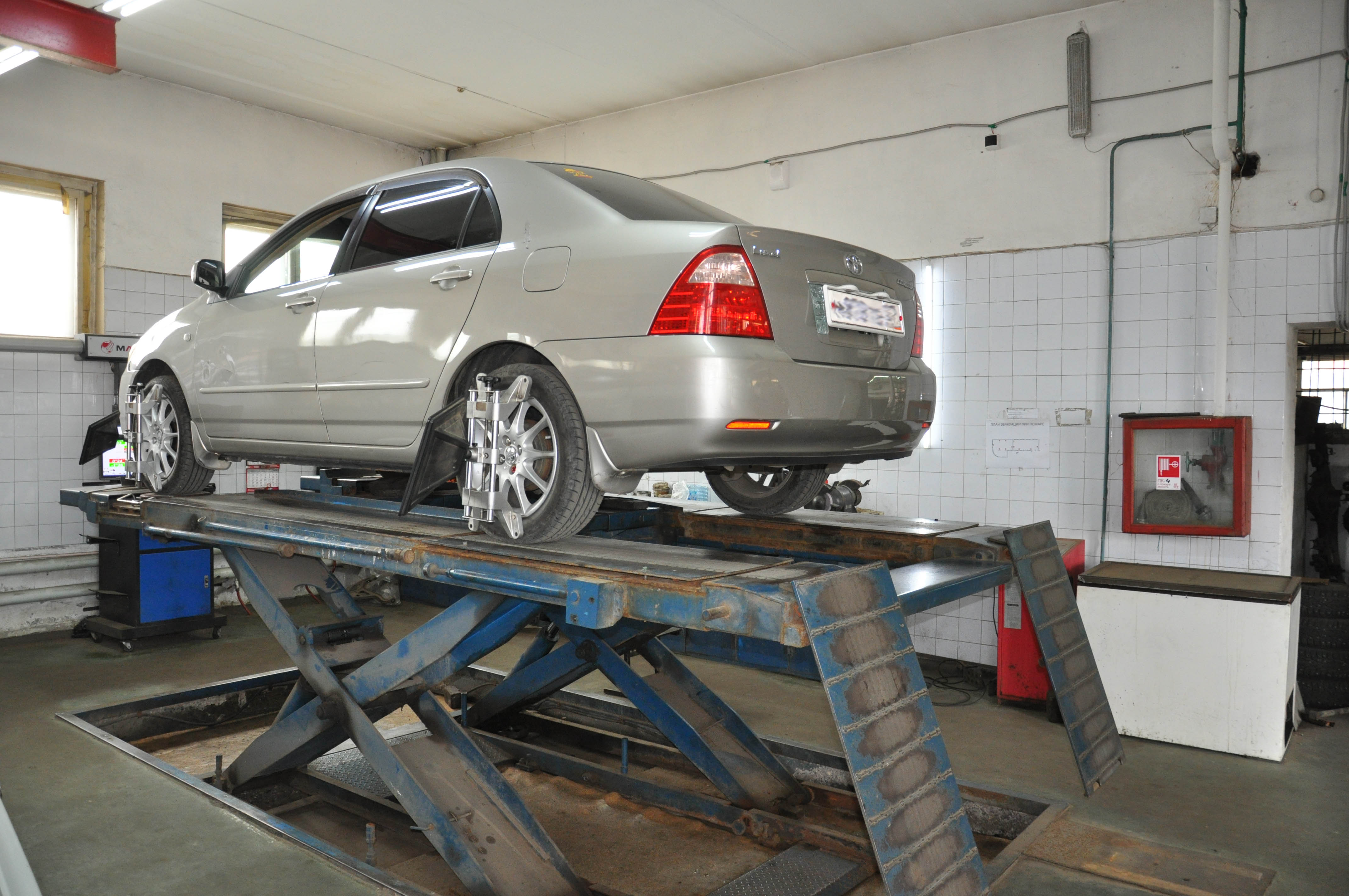 Сход-развал колёс в Москве